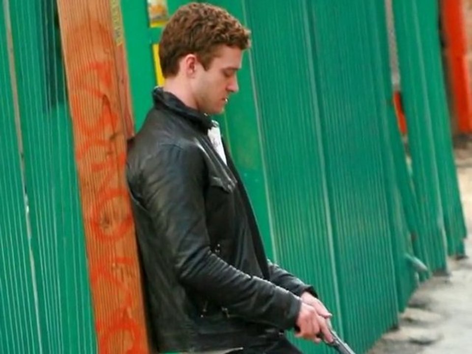 SNTV - JT gets in on the action