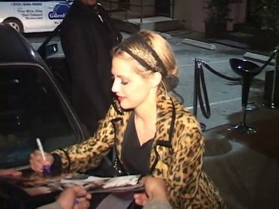 SNTV - Brittany Murphy laid to rest