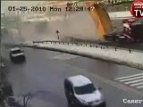 SNTV - Amazing crash caught on tape