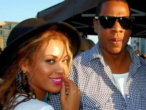 SNTV - Top V-Day Couples