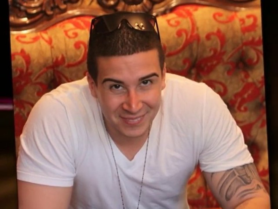 SNTV - The Jersey Shore hits Miami