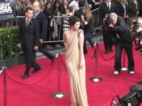 SNTV - Persian Protection for Gyllenhaal