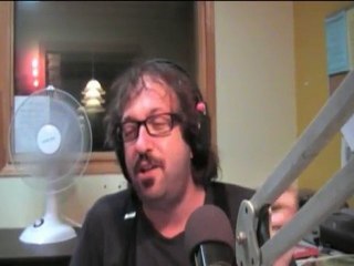 Le buffet chaud ou le poulet dans l'ananas