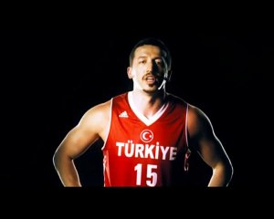 Bu Forma Bizim - Asla Pes Etmez