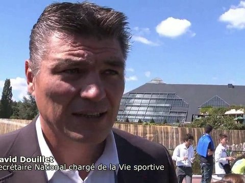 UMP Campus 2010 : Itw David Douillet