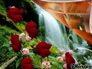 CSAK A SZIVÜNKBEN NEM SZÁLL AZ IDŐ