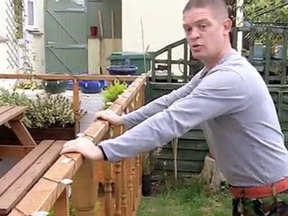 Standing Press-Ups - Boris's Fitness Quick Tips No.2