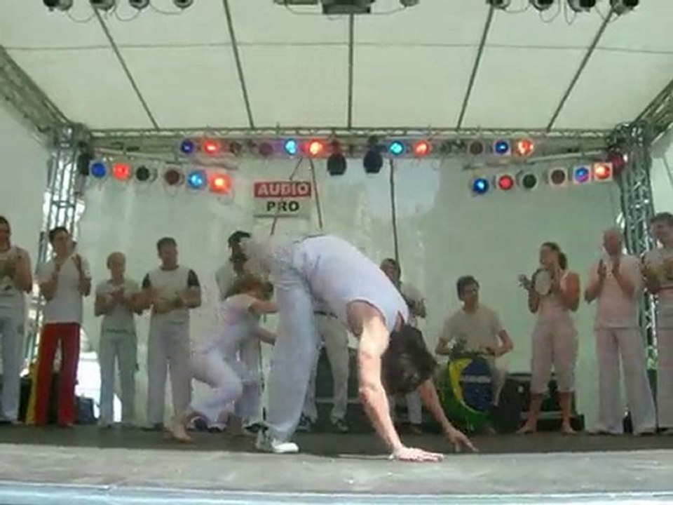 Roda da capoeira gingapura brn 2010 part 01