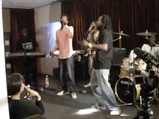 kajeem et spyrow chantent everyday 27 août 2010