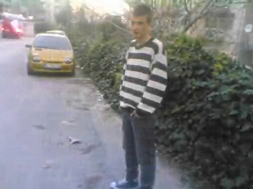 Emo Ft BurKy.2010 - Özledim Yine