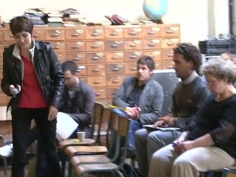 Hépatite C - Les seringues en pharmacie - Débat