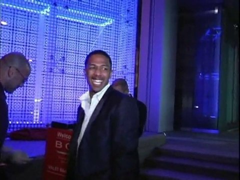 SNTV - Les Stars Disent Quoi ?