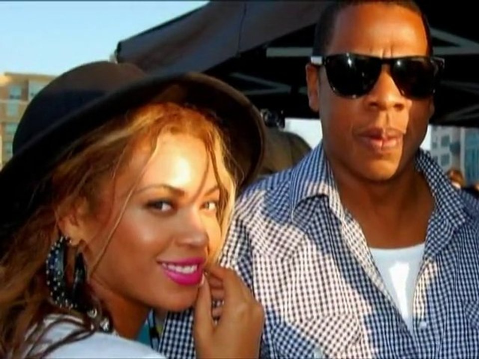 SNTV - Les couples les plus sexys