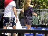 SNTV - Elin n'est pas auprès de TigerElin Nordegren se rend à Miami pour l'Open Sony Ericsson alors que son mari Tiger Woods fait son grand retour à la compétition.