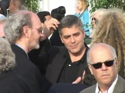 SNTV - Exklusiv: Liebesmatch für Jen