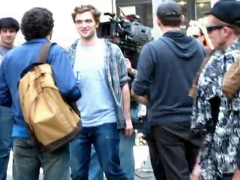 SNTV - Exklusiv: RPattz's Woche in New York