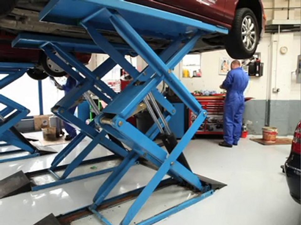 Chequers Lane Garage Car Servicing & MOT Testing in Tadworth