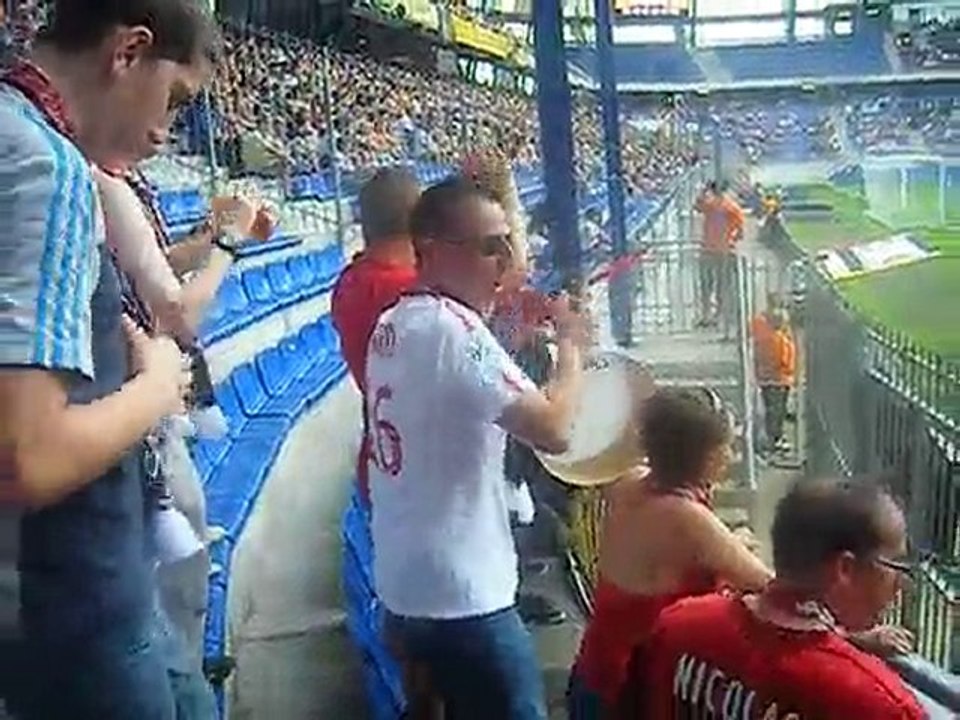 Sochaux-Lille "nous sommes les enfants de la deesse ..."