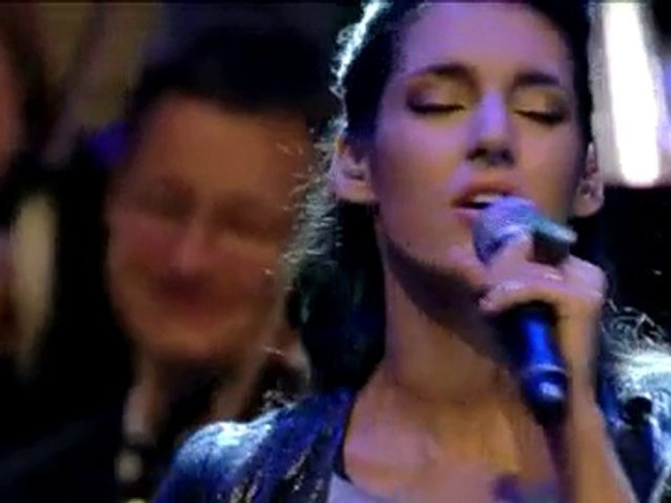 Wildbirds & Peacedrums performing Björk's 'Human Behaviour'