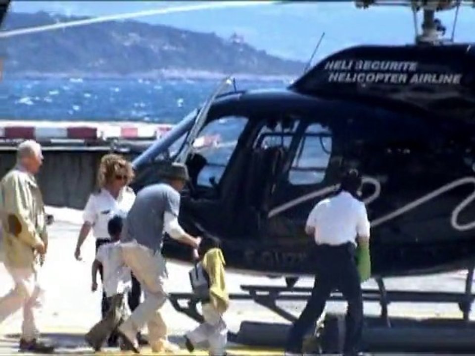 SNTV - Exklusiv: Stars, die selber fliegen