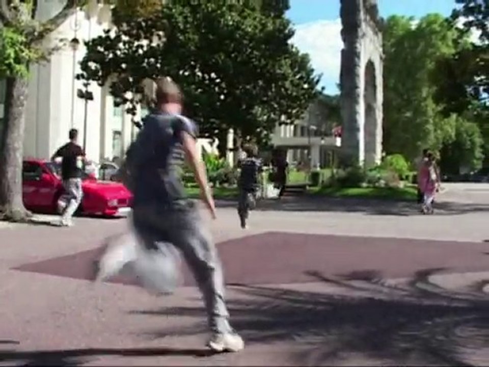 TRACEURS à AIX LES BAINS