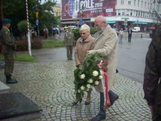 Descargar video: 71 rocznica wybuchu II Wojny Swiatowej