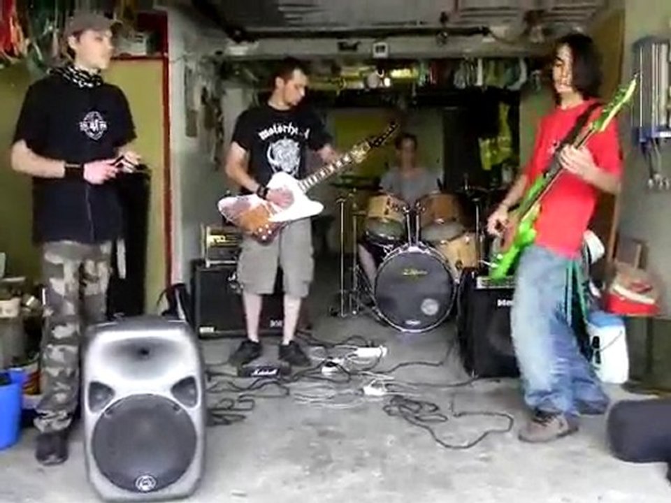 Hate Ball - Intro