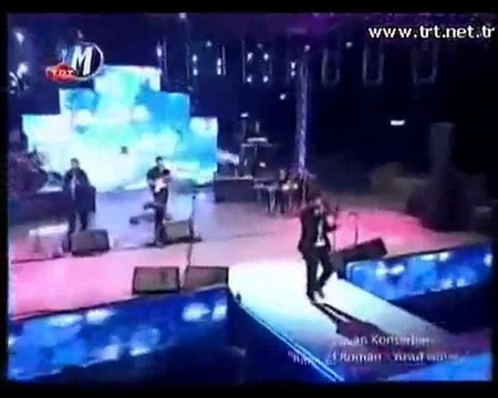14 Albania concert Yusuf Güney TRT