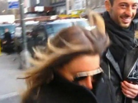 SNTV - Tiger's money troubles