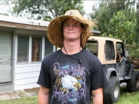 SNTV - Exklusiv: Megan Fox als Schulkind