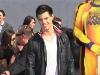 SNTV - Exklusiv: News aus Hollywood