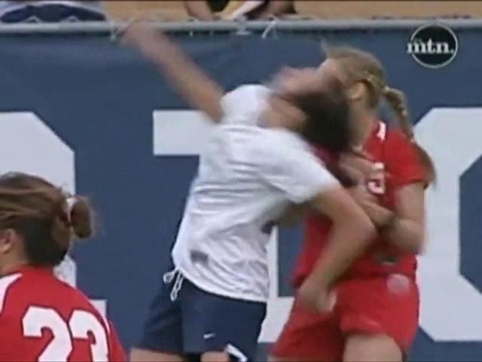 SNTV - Exklusiv: Fouls beim Frauenfußball