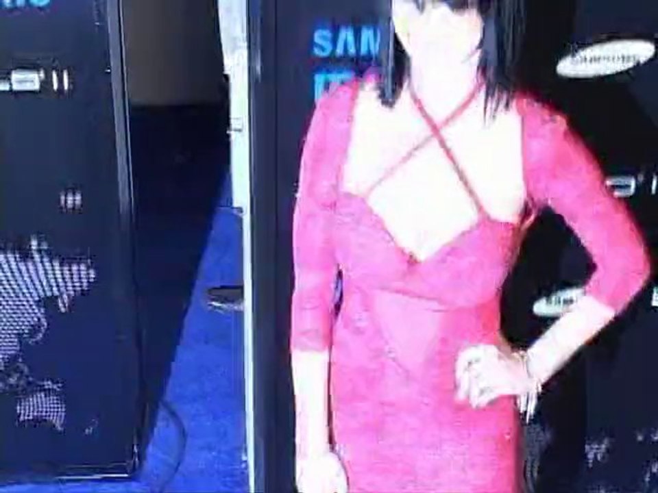 SNTV - Exklusiv: Russell Brand ist verlobt