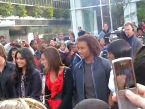 SNTV - Exklusiv: Hochbezahlte Teenie-Stars