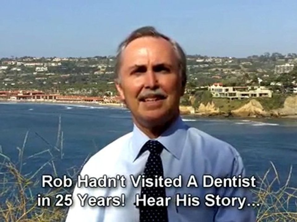Dentist cosmetic dental crowns teeth whitening La Jolla Del
