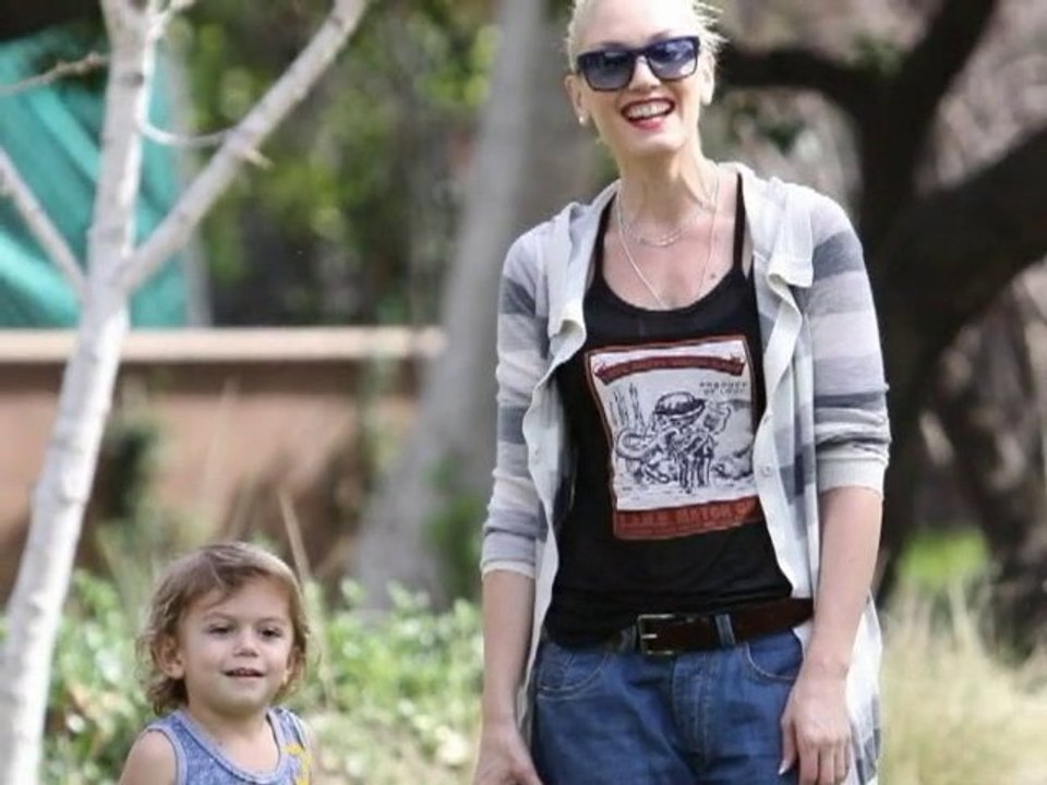 SNTV - Exklusiv: Mode-Püppchen