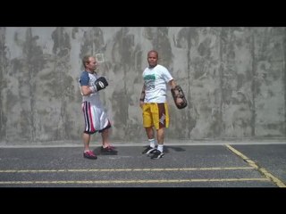 Thai Pad Instructions - Roadwork Training for Thaiboxing