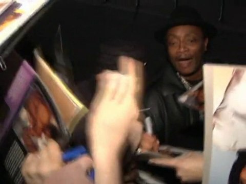 SNTV - Exklusiv: Whitneys deutsche Fans