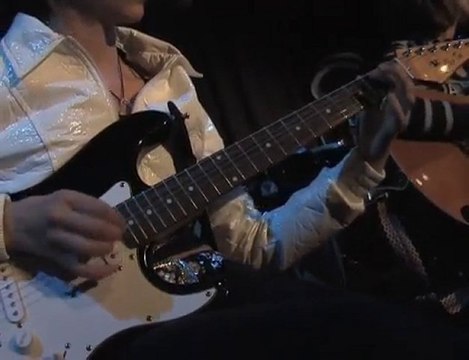 Michelle Cover by MonaLisa Twins