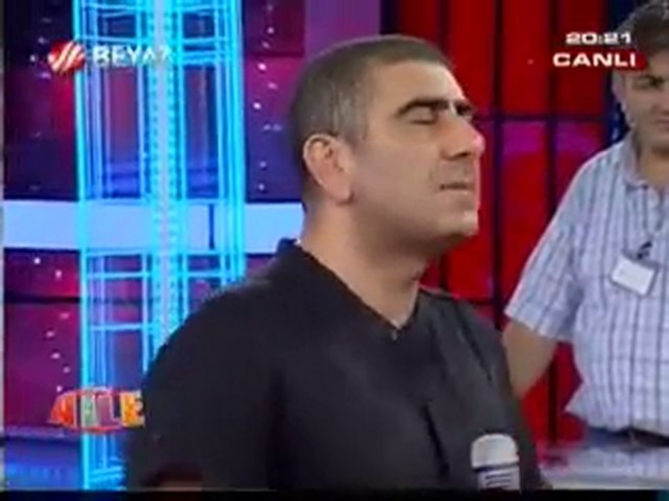 Müthiş Aile'de Metin Özülkü rüzgarı