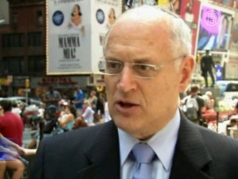 Рекламный щит в Нью-Йорке об израильском пленнике