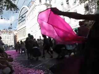 Le grand défilé de la Biennale de la Danse 2010 (5)