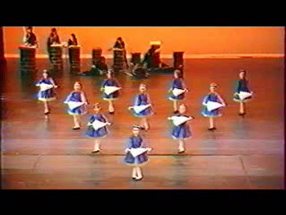 Mary Poppins, spectacle par Sylvie PION & Balets Art'Dance