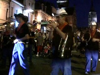 14 juillet: la retraite aux flambeaux quartier Schweitzer