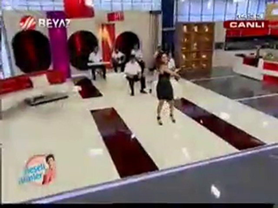 Lal Beyaz TV'ye konuk oldu