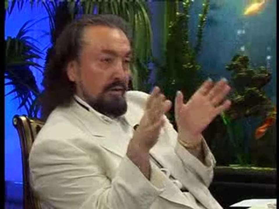 Adnan Oktar KocaeliTV röportajından erbakani savunmak5