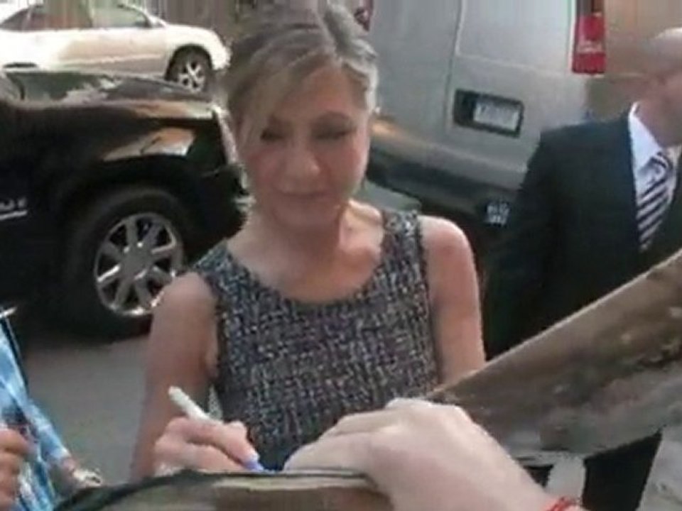 SNTV - Jen Aniston's new man?