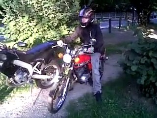 Yamaha RD50 : Demonstration du couple de cette moto !