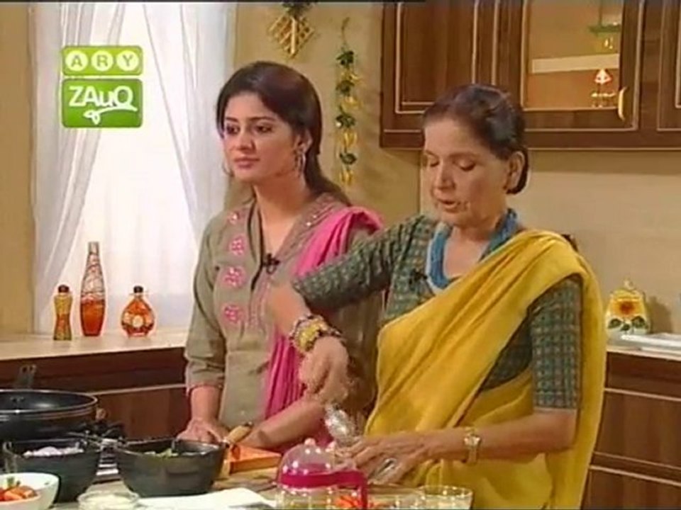 Tehreem Zuberi, Beauty & Grace In Olive & Pink