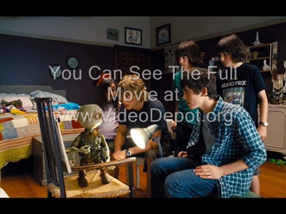 Aliens in the Attic (2009) Part 1 OF 12